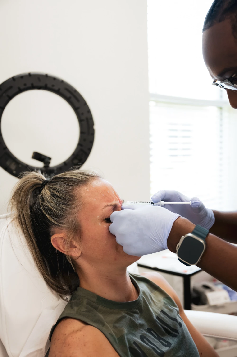 Close view of a forehead neurotoxin injection at Fountain of Youth